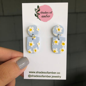 Egg-Tastic Daisy Dangle 1